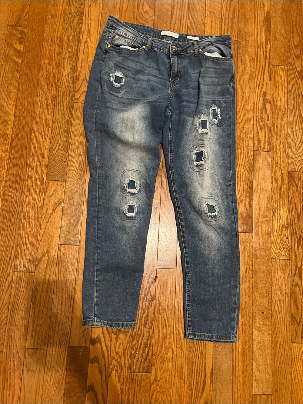 Nicki Minaj Distressed Dark Blue Skinny Jeans